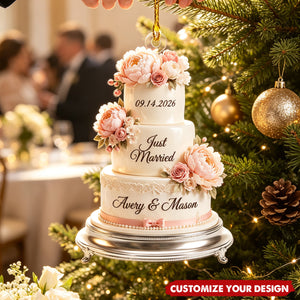 Custom 2026 First Christmas Married Ornament, Mr & Mrs Wedding Cake Newlywed Keepsake